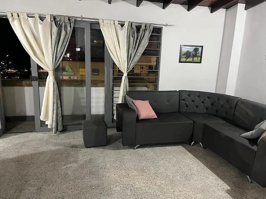 Appartement Casa La Victoria Alojamiento Completo Medellín